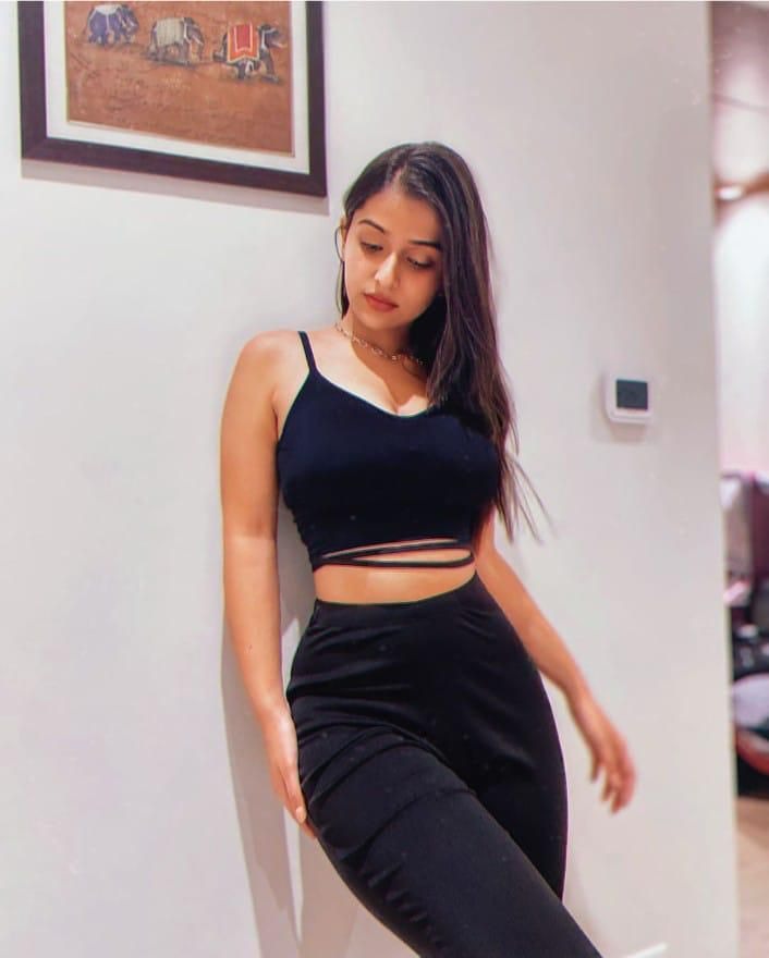 Zirakpur Escorts in Sector 62